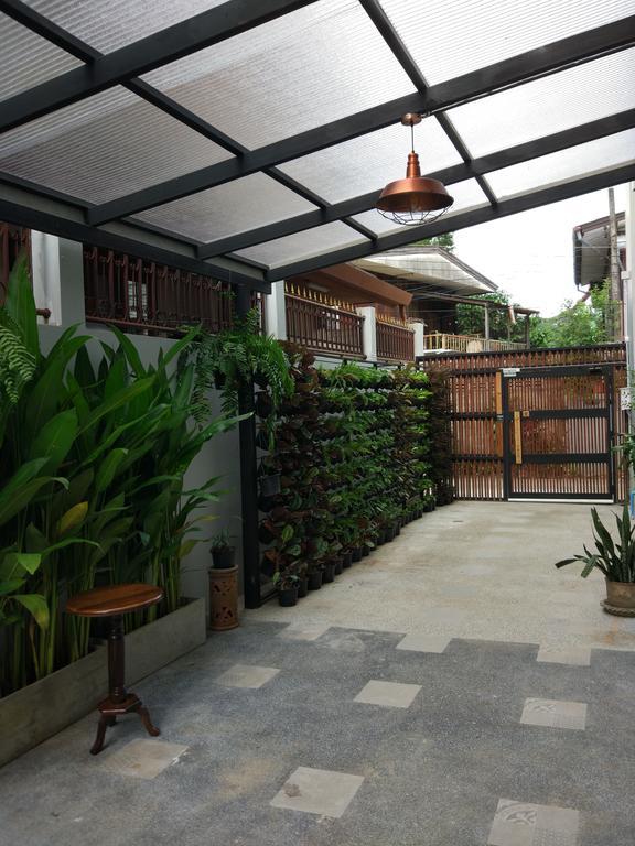 Celosia Chiang Mai Hotel Exterior photo